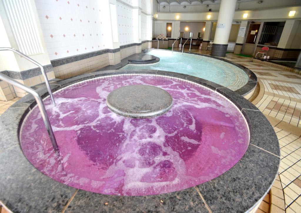 Bazén v ubytování Kobe Hotel Fruit Flower nebo v jeho okolí