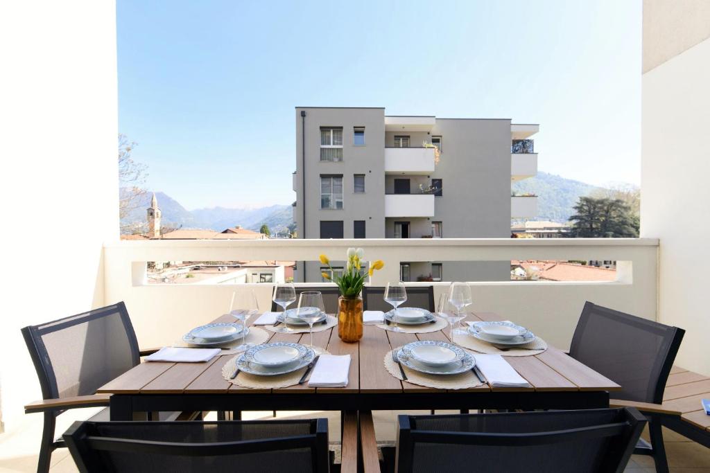 Villa Olmo Luxury Suites - by MyHomeInComo photo
