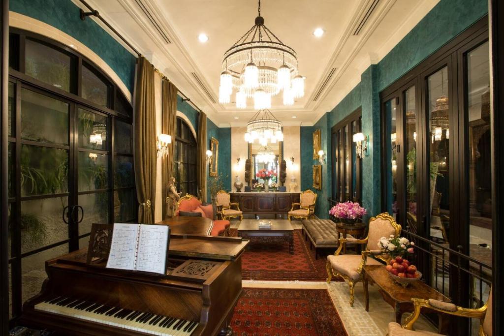 Χώρος καθιστικού στο Sara's Hotel
