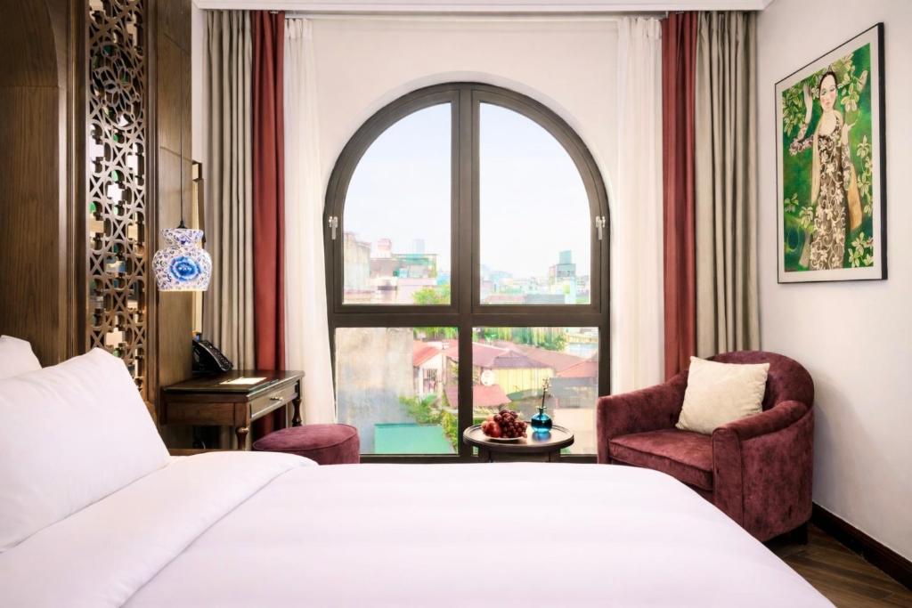 Room #1443555103