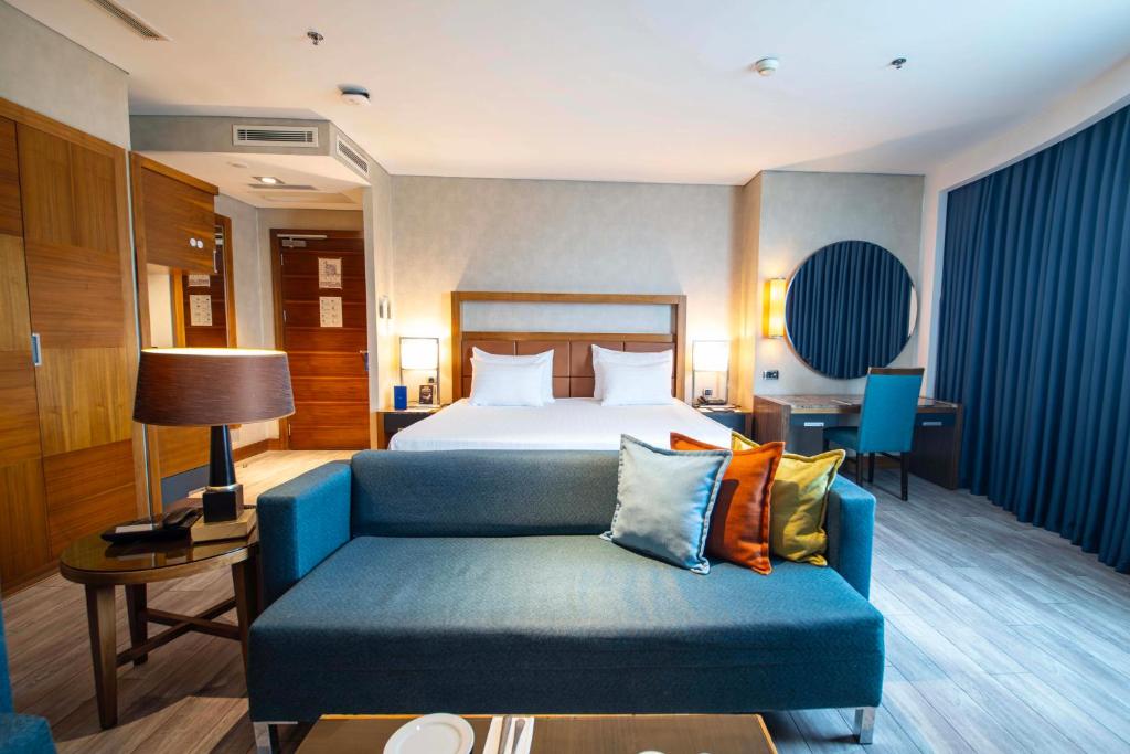 Dedeman Konya Hotel Convention Center - Suite Júnior