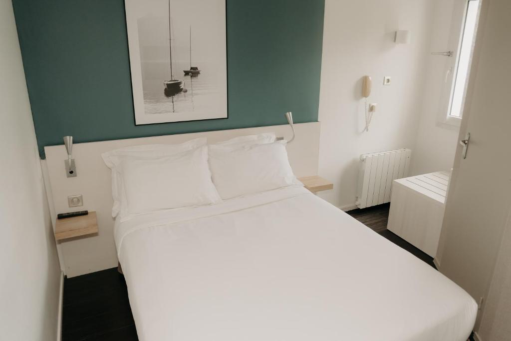 Kyriad Quimper Sud - Chambre Triple Avec 1 Lit Double Et 1 Lit Simple