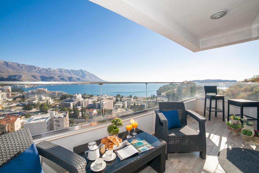 Afbeelding uit fotogalerij van Apartment 4You in Budva