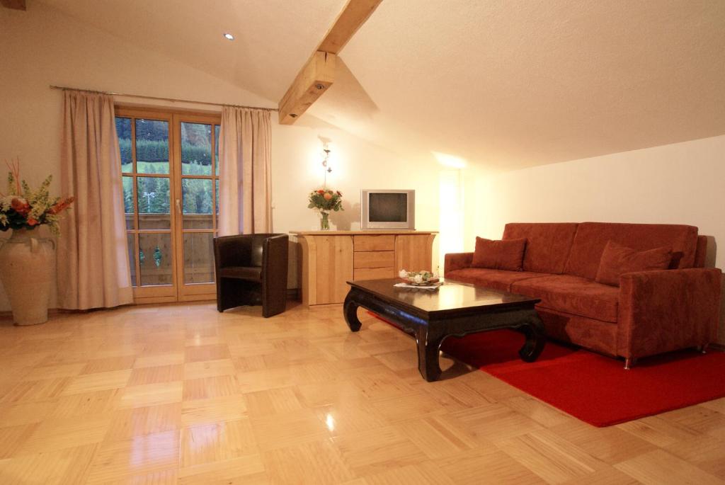 Fotografie z fotogalerie ubytování Hotel Garni Rauch v destinaci Sankt Anton am Arlberg