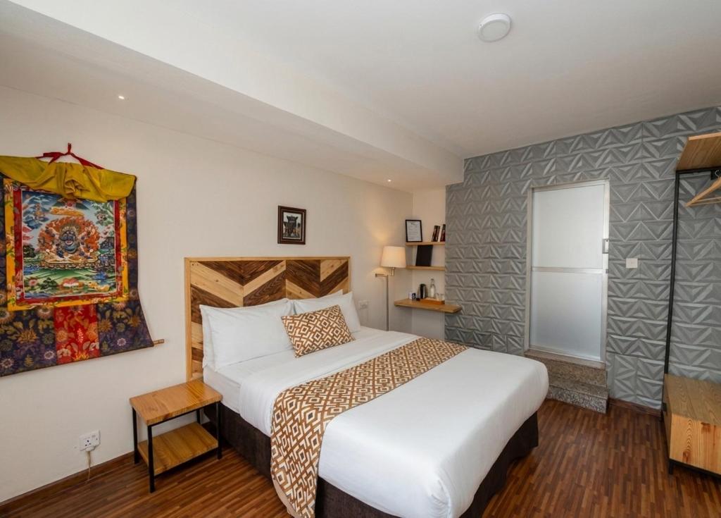 Nyadha House Bed & Breakfast - Housity