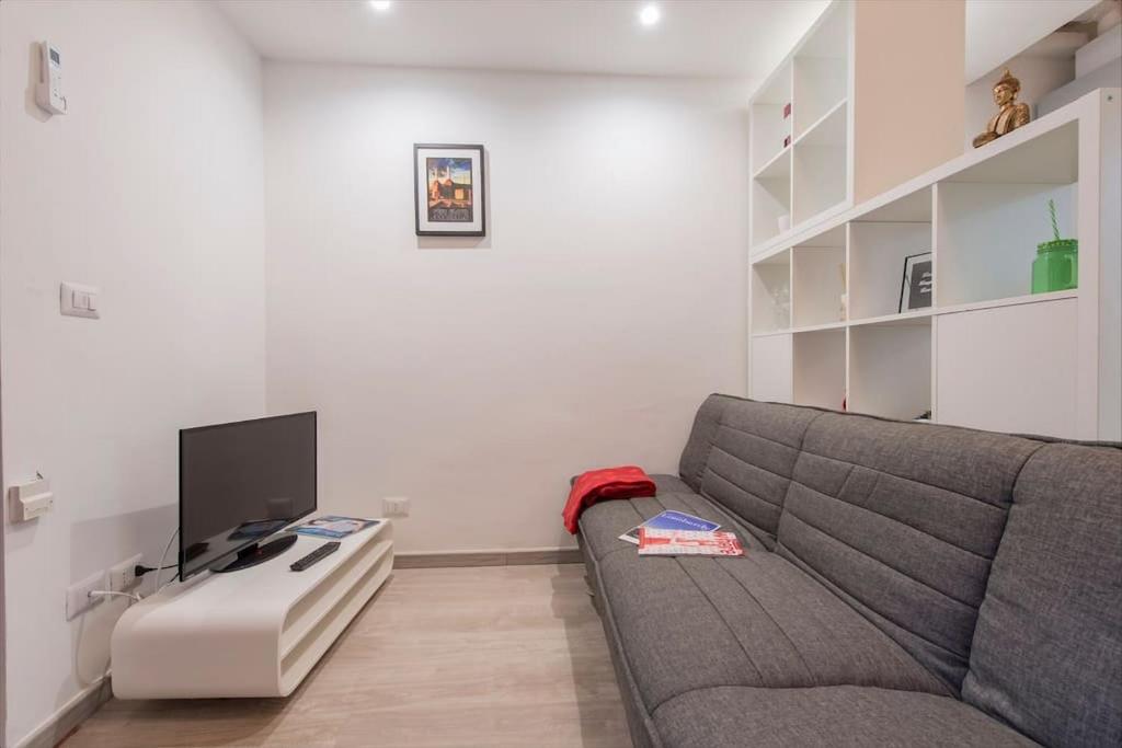 GuestHost - Porta Garibaldi White Flats - One-Bedroom Apartment