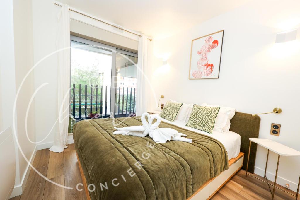Modern Parisian Apartment - near Eiffel Tower