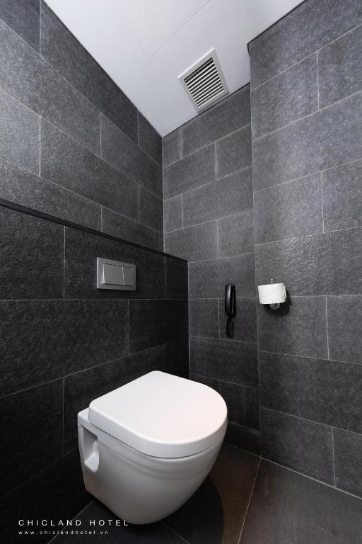 Phòng Superior Giường Đôi Có Ban Công & Tầm Nhìn Ra Một Góc Biển