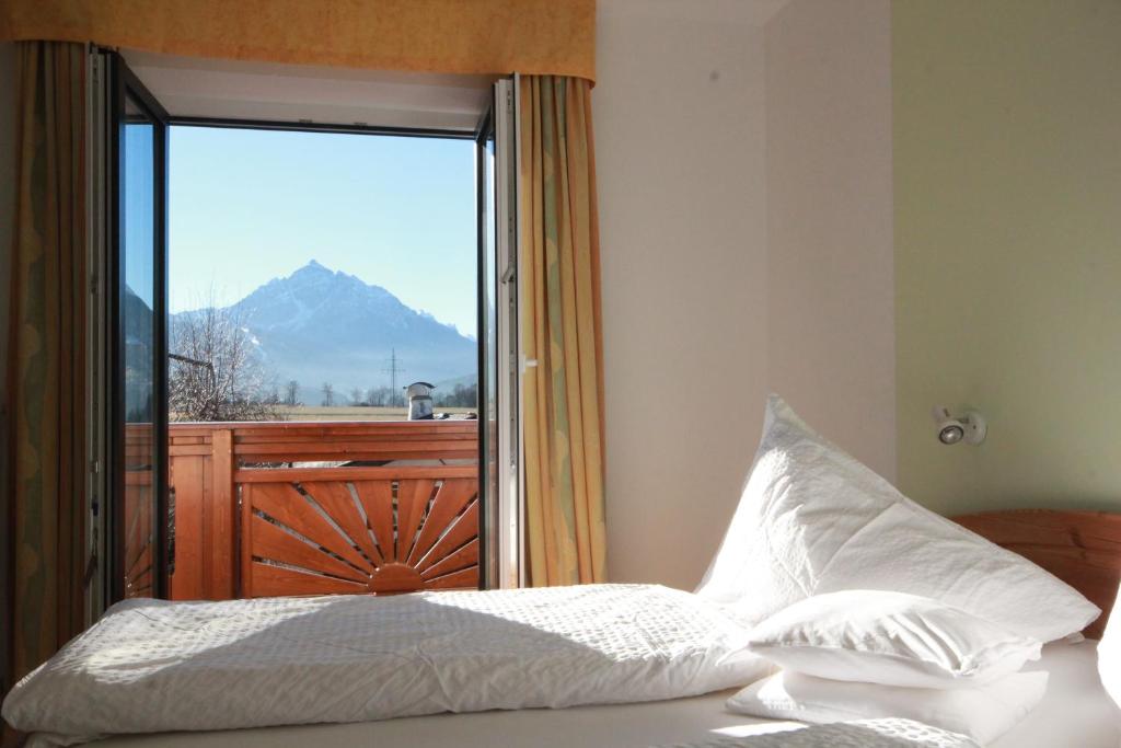 Hotel Sonnenhof - bed & breakfast & appartements - Triple Habitación Con Balcón