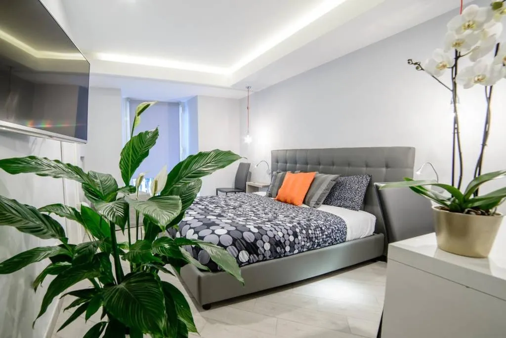 Riviera Luxury Suites, Napoli, Italia