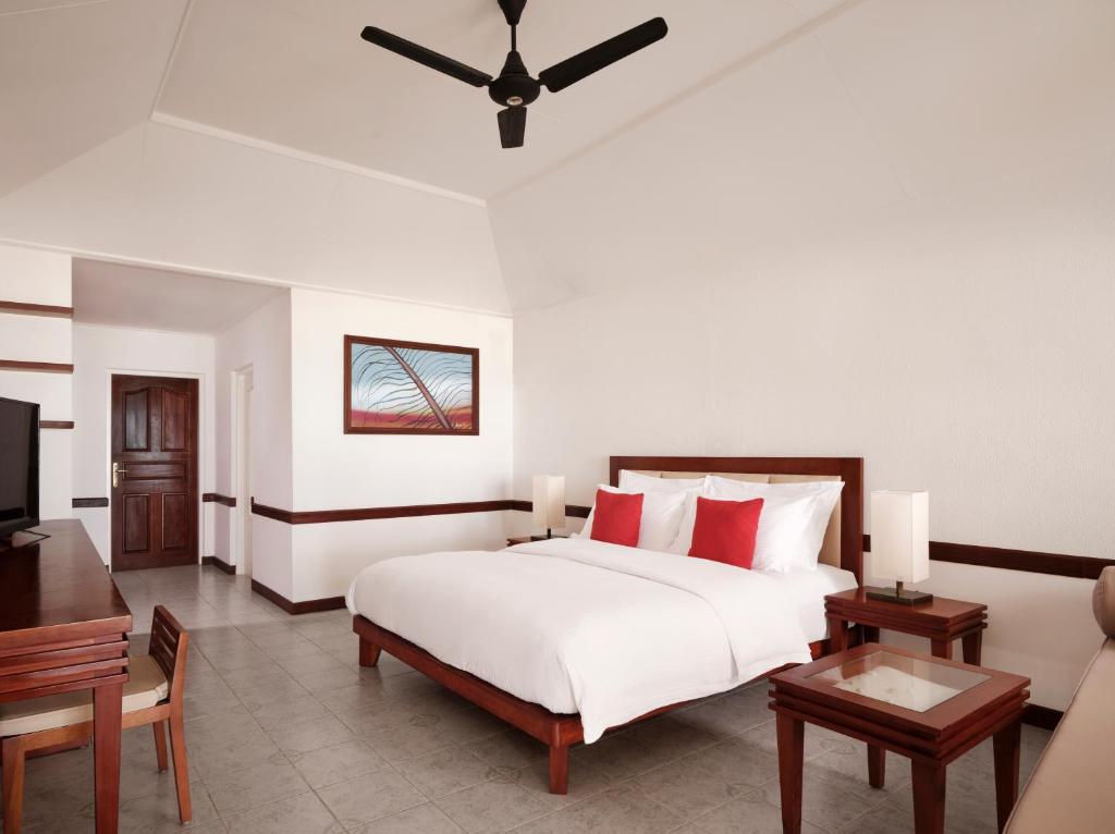 Villa Nautica Paradise Island Resort photo