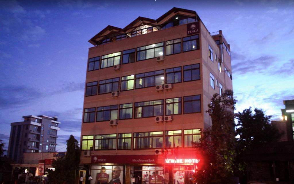 Budova, kde se hotel nachází