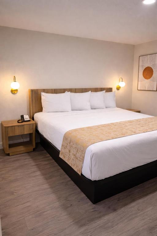 Riverleaf Inn Mission Valley - 