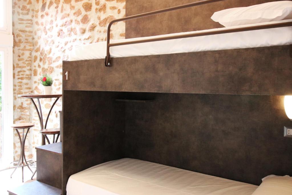 Postel nebo postele na pokoji v ubytování NEW GENERATION HOSTEL Rome center