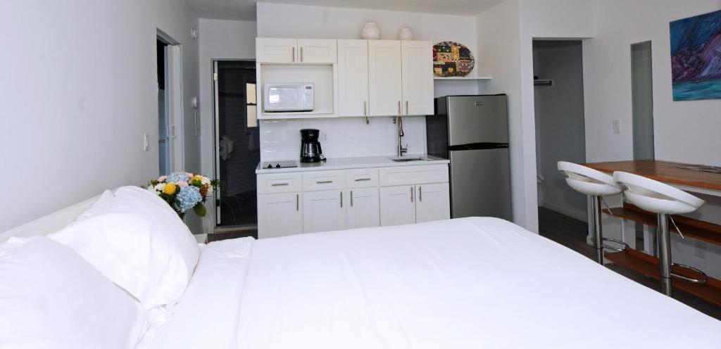 Wavecrest Resort photo