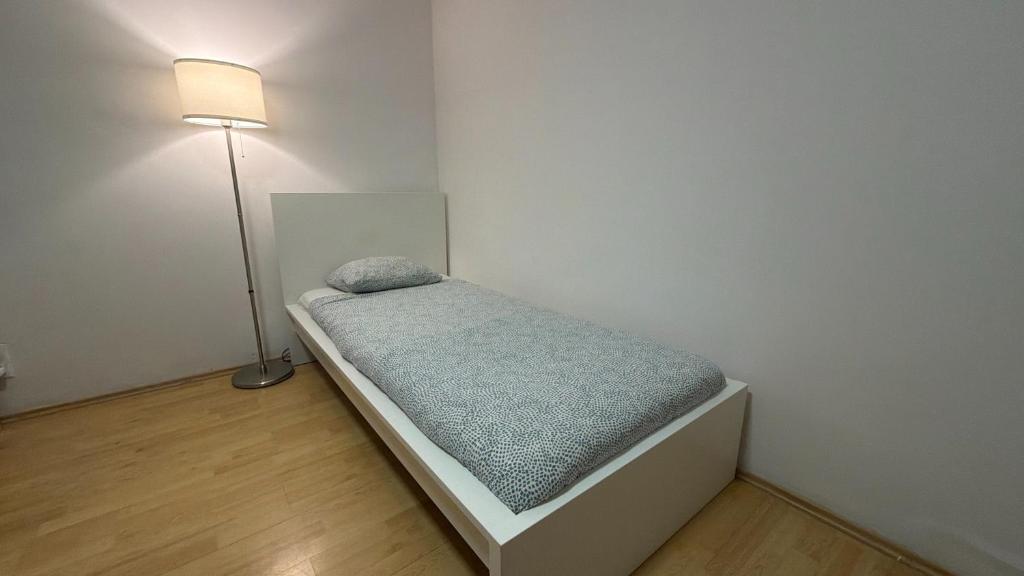 Nawat - Letto Singolo In Dormitorio