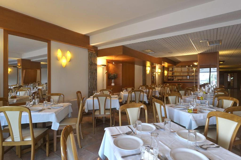 Restaurace v ubytování Esperia Hotel