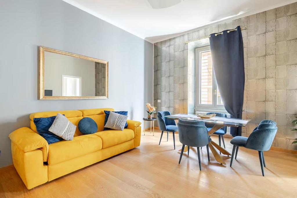Elegante e ampio appartamento nel cuore di Prati