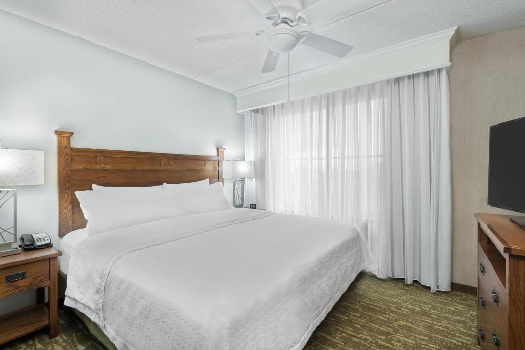 Homewood Suites by Hilton Buffalo-Amherst - Suite 1 Chambre Lit King-Size - Non-Fumeurs