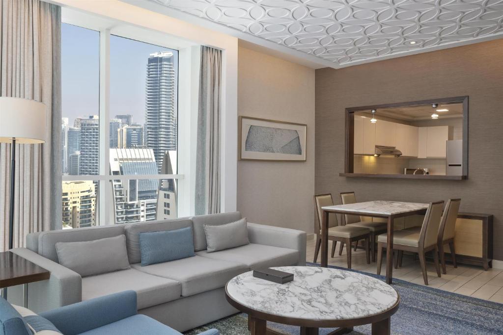 DoubleTree by Hilton Dubai Jumeirah Beach - 