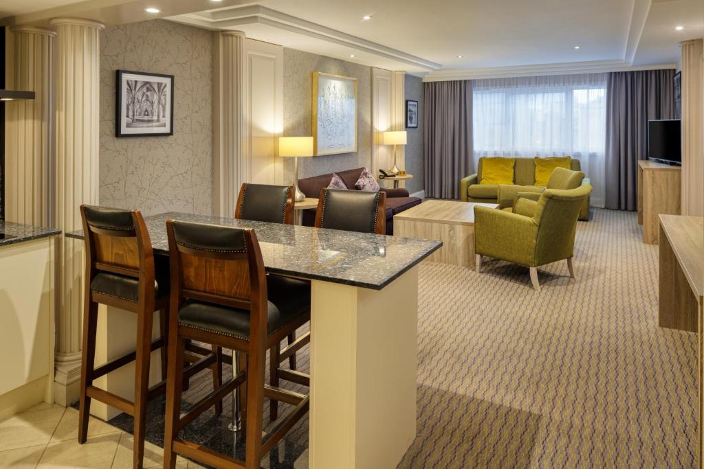 DoubleTree by Hilton Glasgow Central - 