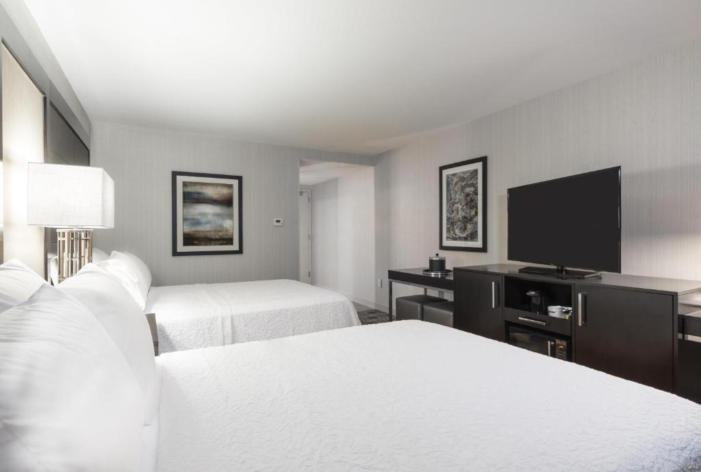 Hampton Inn & Suites Bridgewater, NJ photo