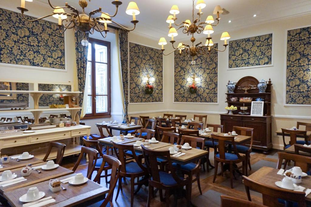 FH55 Hotel Calzaiuoli - Resim 31