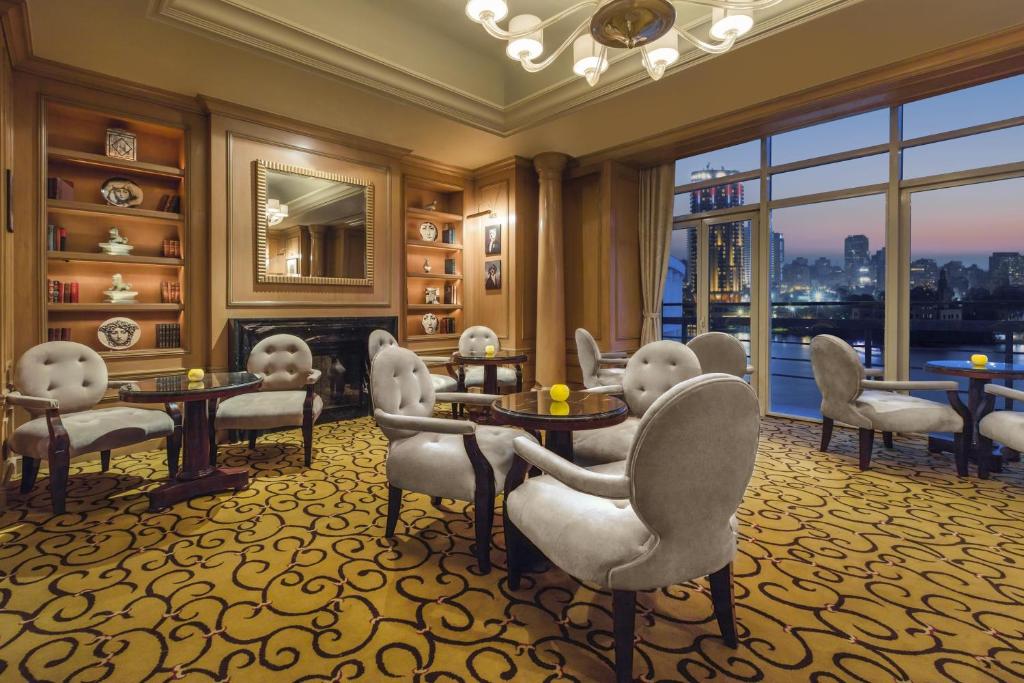 Kempinski Nile Hotel Cairo guest room
