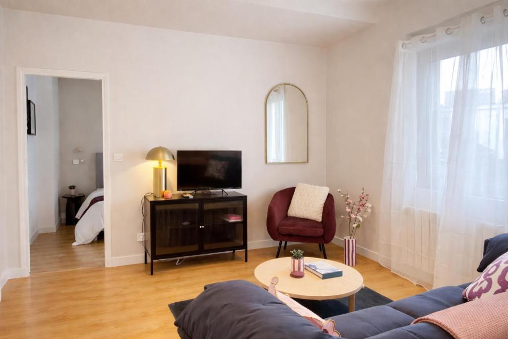 Newly renovated Aparment - Central - Pets Welcome