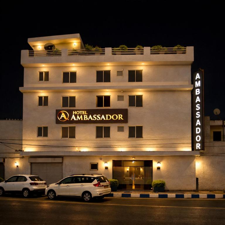 Hotel Sukhna lake