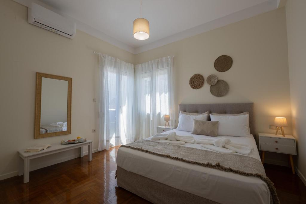 Casa Valore 2 central with parking by 8essentially