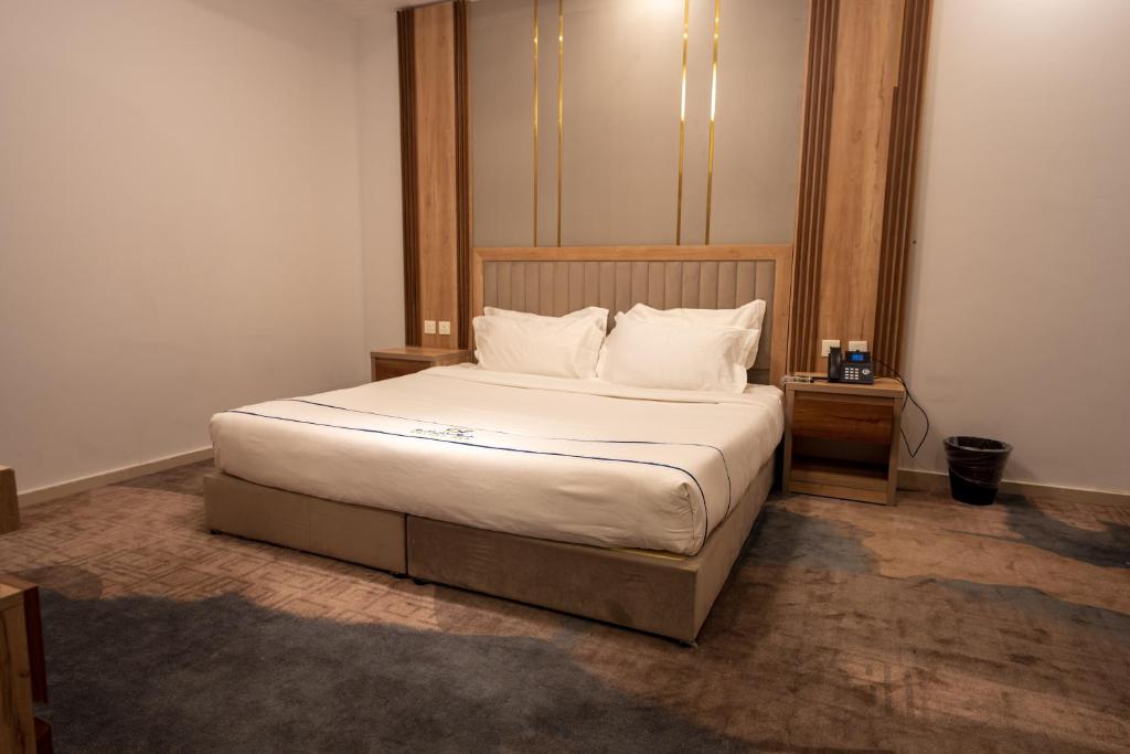 GOLDEN NEW UMU ALQURAA HOTEL