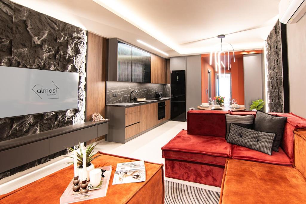 Almasi Luxury Suites Brilliant