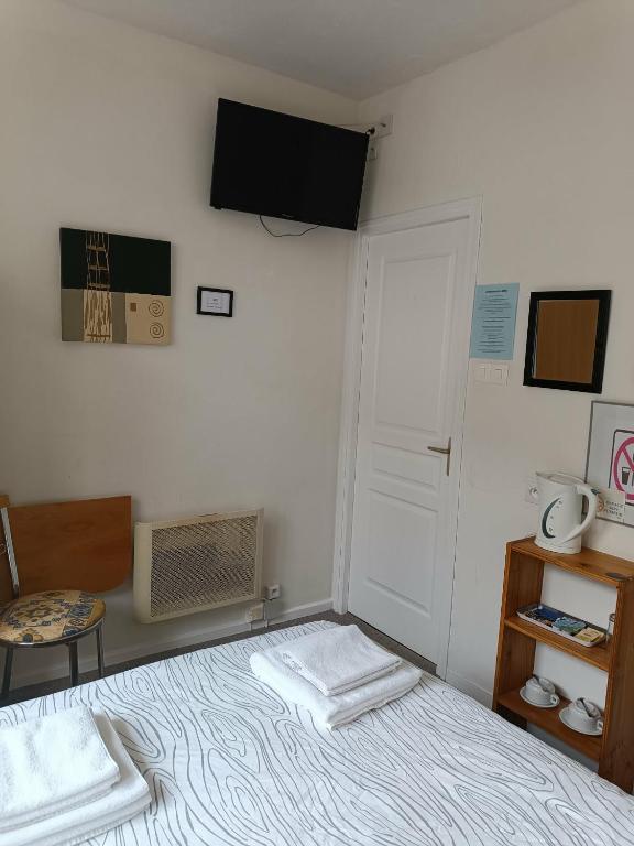 Hotel du Centre - Chambre Double Avec Salle De Bains Privative