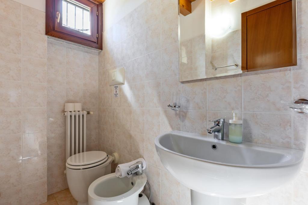 Le Terrazze del Garda - Immobili e Soluzioni Rent - Appartement Met 2 Slaapkamers En Terras
