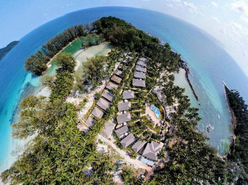 an aerial view of an island in the ocean at Mint Lotus Resort - Koh Kood in Ban Bang Bao