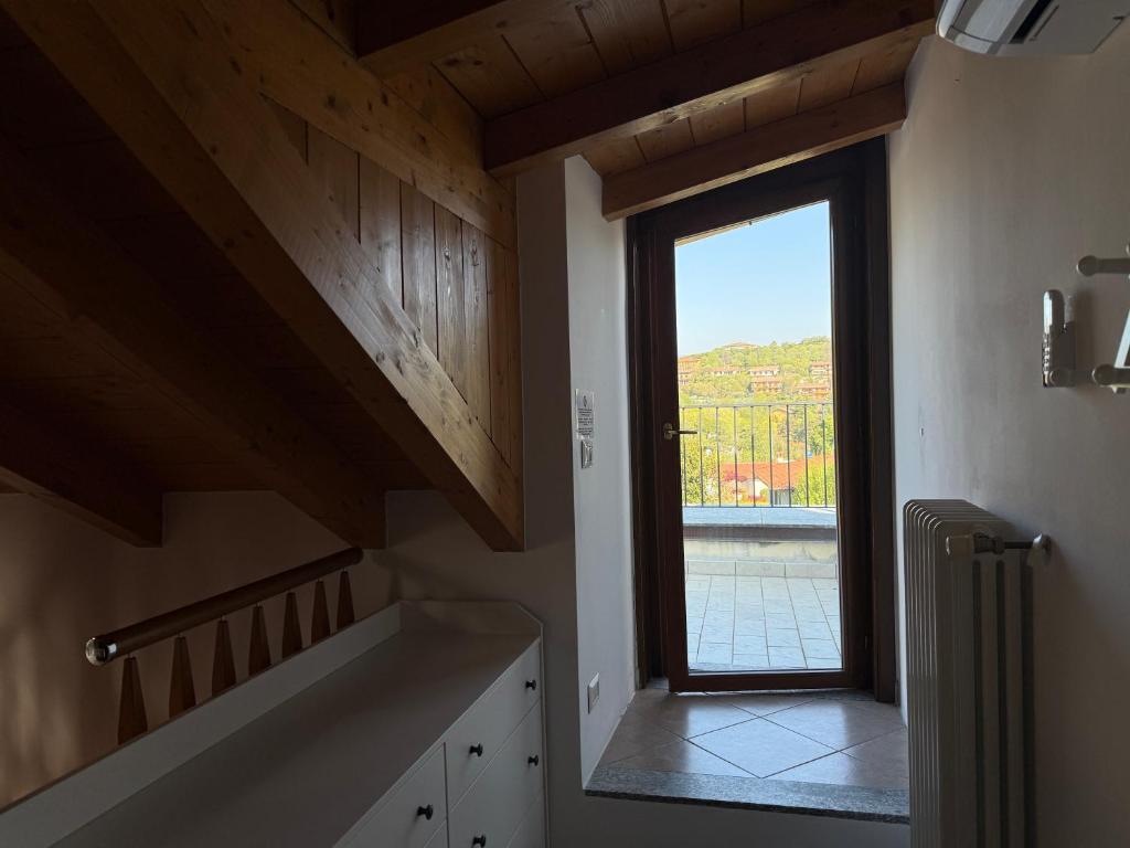 Le Terrazze del Garda - Immobili e Soluzioni Rent - Appartement Met 1 Slaapkamer En Terras