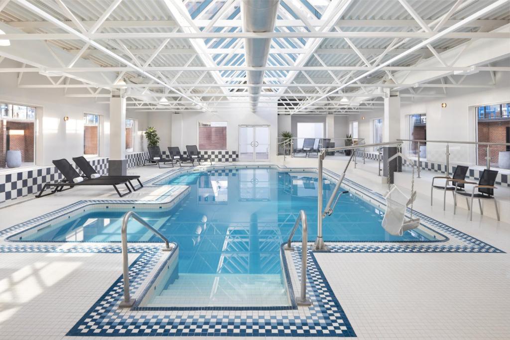 Delta Hotels by Marriott Halifax Downtown photo