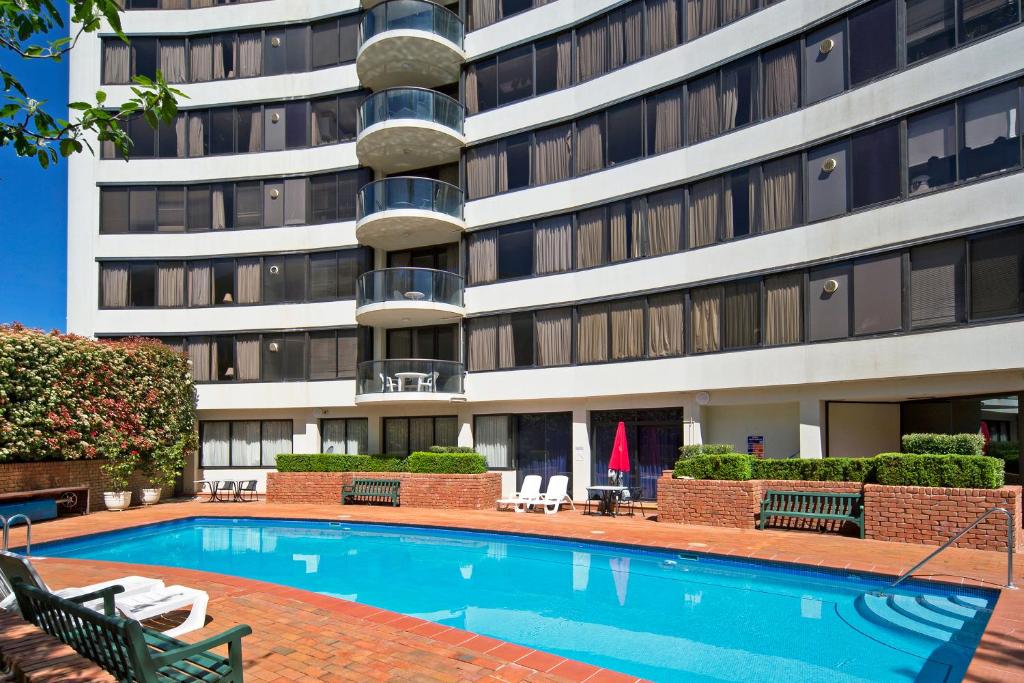 BreakFree Capital Tower Apartments - Resim 45