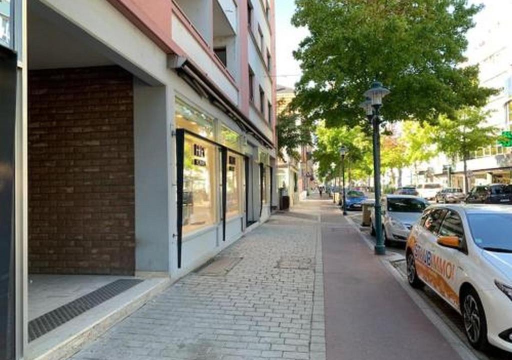 Studio balcon, proche gare, aéroport et frontière – photo 13