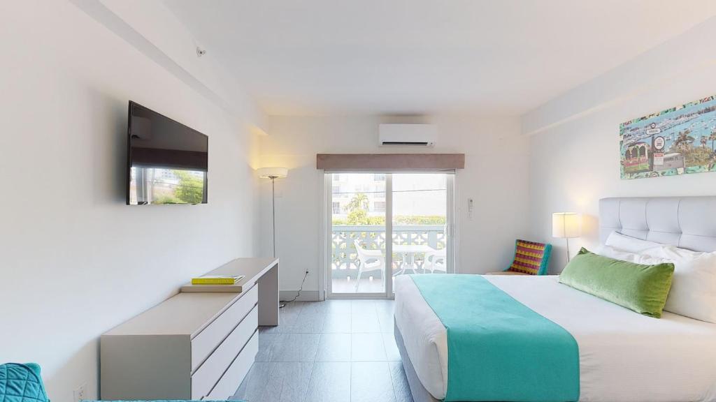 Park Royal Miami Beach - Junior Suite