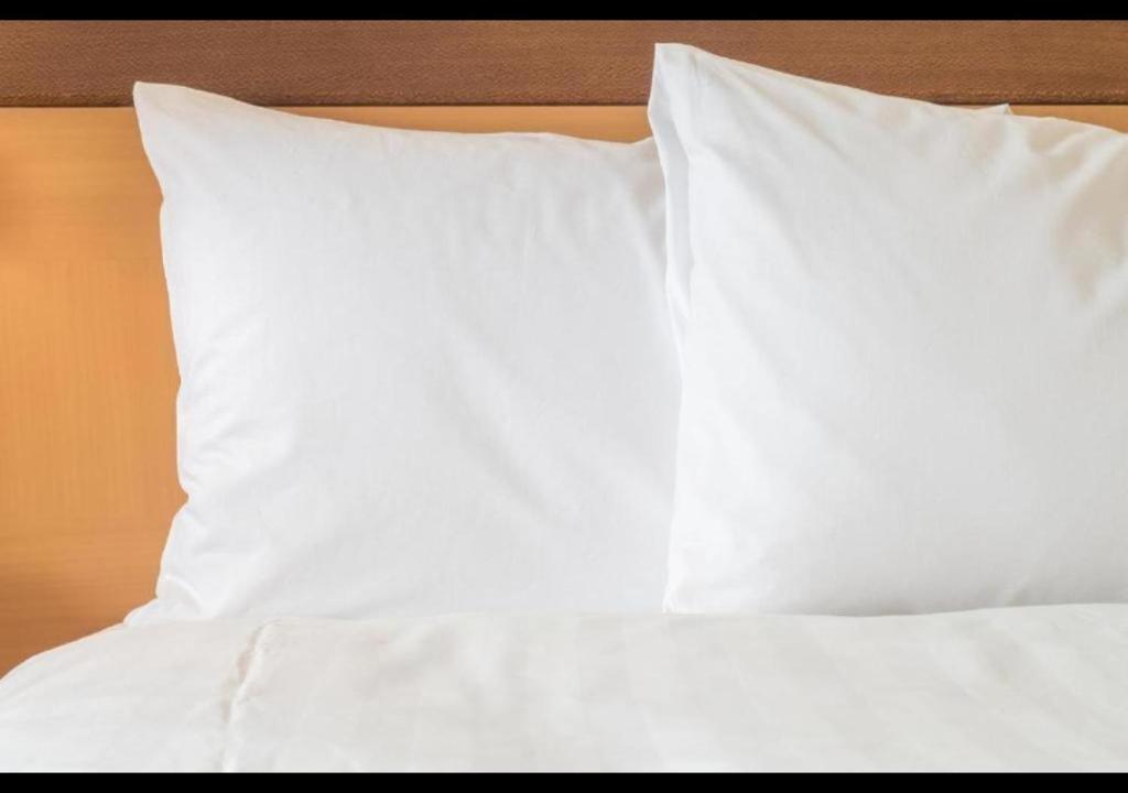 Holiday Inn Westbury-Long Island, an IHG Hotel - 