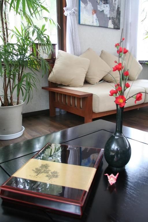Posezení v ubytování Morino Lodge - Hakuba