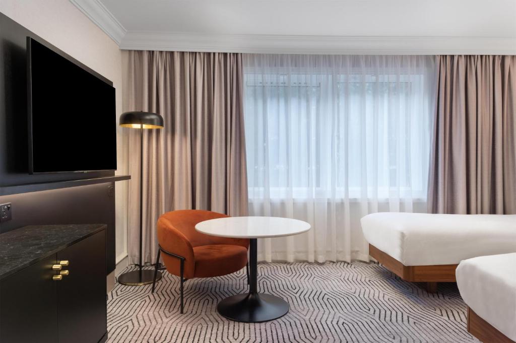 Hilton London Olympia photo
