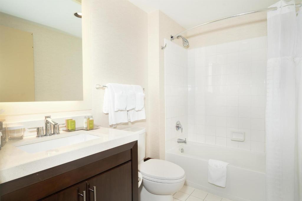 DoubleTree by Hilton Ocean Point Resort - North Miami Beach - 部分海景标准间 - 禁烟