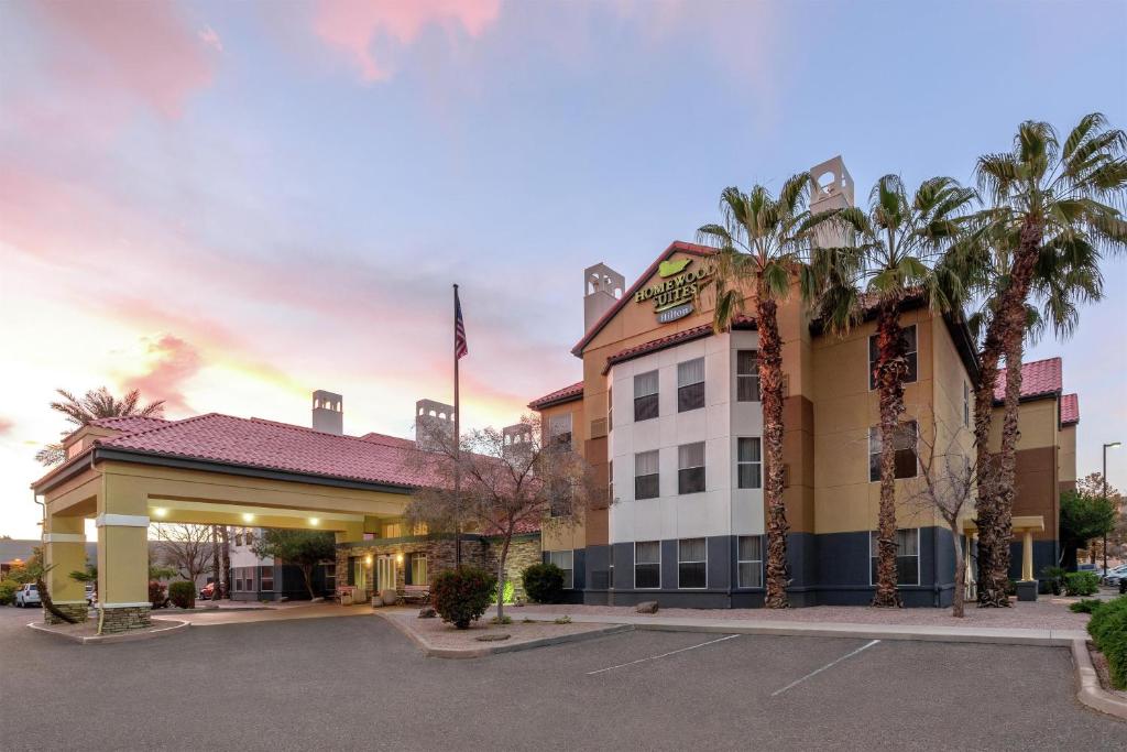 Homewood Suites by Hilton Phoenix-Chandler - Housity