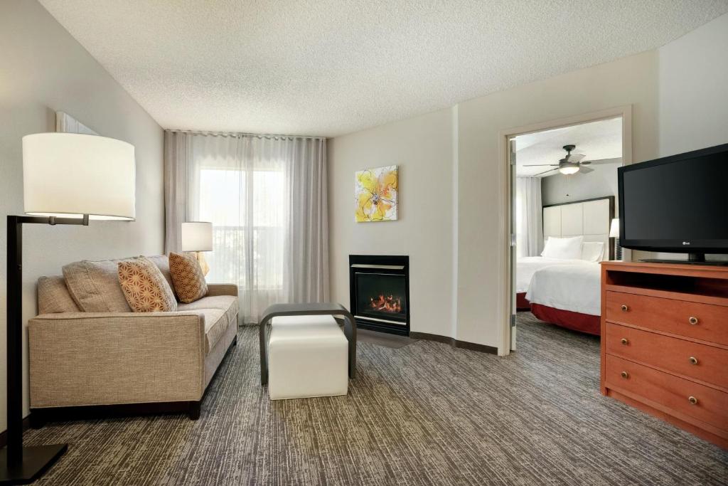 Homewood Suites by Hilton Phoenix-Chandler - Suite De Dos Dormitorios