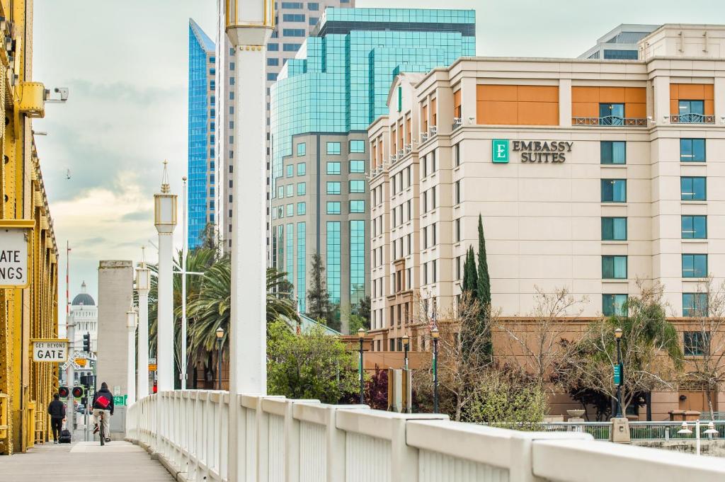 Embassy Suites by Hilton Sacramento Riverfront Promenade photo