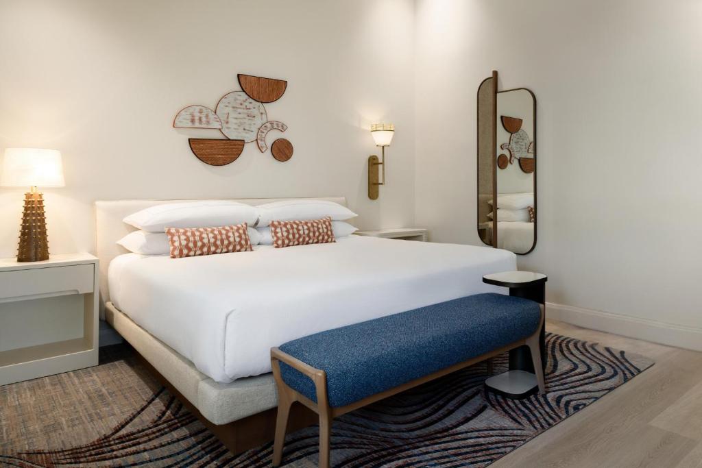 Hilton Scottsdale Resort & Villas photo