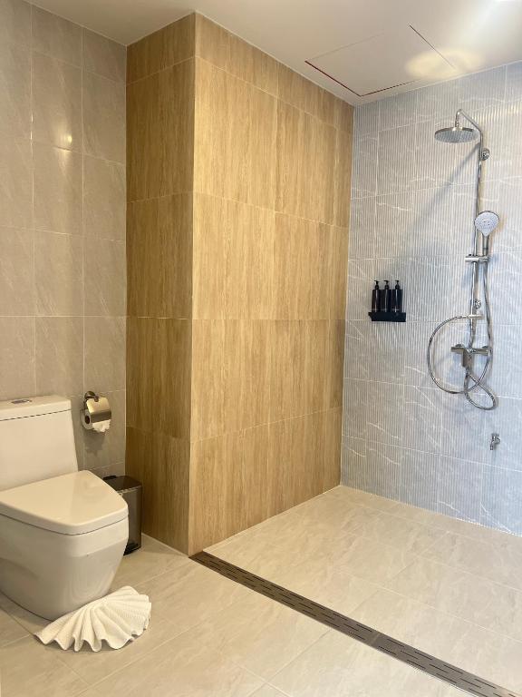 Whale Retreat Destination - Deluxe King Room